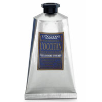 Бальзам после бритья LOccitane, 75 мл057773 Бальзам после бритья LOccitane, 75 мл057773Бальзам после бритья LOccitane мгновенно успокаивает и увлажняет раздраженную после бритья кожу, дарит ощущение комфорта и устойчивый аромат LOccitan, питает и защищает кожу лица, не оставляя ощущения жирности. Характеристики:Объем: 75 мл. Производитель:Франция. Артикул: 057797. Loccitane (Л окситан) - натуральная косметика с юга Франции, основатель которой Оливье Боссан. Название Loccitane происходит от названия старинной провинции - Окситании. Это также подчеркивает идею кампании - сочетании традиций и компонентов из Средиземноморья в средствах по уходу за кожей и для дома. LOccitane использует для производства косметических средств натуральные продукты: лаванду, оливки, тростниковый сахар, мед, миндаль, экстракты винограда и белого чая, эфирные масла розы, апельсина, морская соль также идет в дело. Специалисты компании с особой тщательностью отбирают сырье. Учитывается множество факторов, от места и условий выращивания сырья до времени и технологии сборки. Товар сертифицирован.
