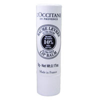 LOccitane Бальзам-стик для губ, 4,5 гр285886 LOccitane Бальзам-стик для губ, 4,5 гр285886Бальзам для губ LOccitane на основе масла карите восстанавливает и питает пересушенную кожу губ. Характеристики:Вес: 4,5 г. Артикул:172025. Производитель: Франция.Loccitane (Л окситан) - натуральная косметика с юга Франции, основатель которой Оливье Боссан. Название Loccitane происходит от названия старинной провинции - Окситании. Это также подчеркивает идею кампании - сочетании традиций и компонентов из Средиземноморья в средствах по уходу за кожей и для дома. LOccitane использует для производства косметических средств натуральные продукты: лаванду, оливки, тростниковый сахар, мед, миндаль, экстракты винограда и белого чая, эфирные масла розы, апельсина, морская соль также идет в дело. Специалисты компании с особой тщательностью отбирают сырье. Учитывается множество факторов, от места и условий выращивания сырья до времени и технологии сборки. Товар сертифицирован.