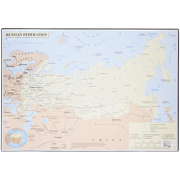 Настольная подкладка-коврик для письма Карта России09-0150-2 Настольная подкладка-коврик для письма Карта России09-0150-2Коврик для письма не только обеспечит комфортную работу, но и предохранит поверхность рабочего стола от различных повреждений. Основа коврика сделана из плотного картона с нанесенным цветным изображением карты России. Обложка выполнена из прочного прозрачного пластика с оптимальной эластичностью. Характеристики: Размер:55 см х 40 см.