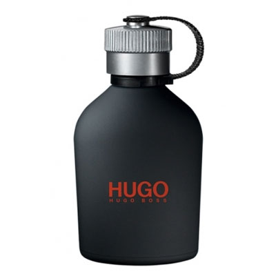 Hugo Boss Туалетная вода Just Different, 40 мл0737052465364 Hugo Boss Туалетная вода Just Different, 40 мл0737052465364Для почитателей тонких фужерных ароматов специалистами парфюмерного дома Hugo Boss был создан аромат, который получил название Hugo Just Different Hugo Boss. Эта новая композиция вышла в свет в 2011 году. Hugo Just Different Hugo Boss относится к фужерной группе ароматов. Новый парфюм от немецких специалистов из Hugo Boss предназначен для представителей сильной половины человечества. В качестве верхних нот были использованы аккорды зеленого яблока и голубой мяты. Для сердечных нот парфюмеры из Hugo Boss использовали оттенки фрезии и тосканского базилика. Для базовых аккордов были использованы ноты кашмерана и ели.Верхняя нота: Ледяная мята.Средняя нота: Фрезия, Базелик.Шлейф: Кашмеран (древесно-амбровый аккорд).HUGO Just Different создан для мужчины, который черпает вдохновение во всем, что его окружает.Дневной и вечерний аромат.