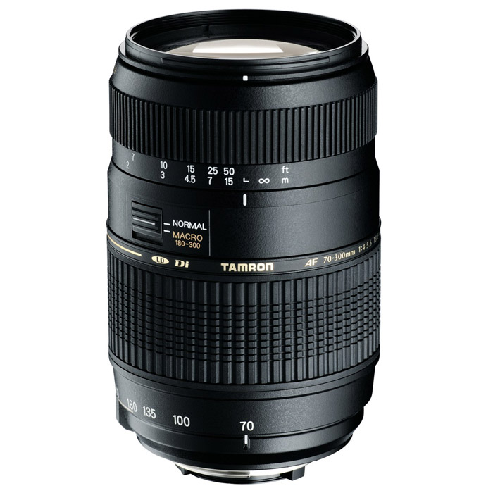 Tamron AF 70-300/4.0-5.6 Di LD Macro NikonA17N Tamron AF 70-300/4.0-5.6 Di LD Macro NikonA17NДлиннофокусный зум-объектив с функцией макросъемки Tamron AF 70-300/4.0-5.6 Di LD Macro. Объектив идеально подходит для съемки портретов, спортивных событий и природы.Используемые технологии:Di - новое поколение объективов приспособленных к требованиям цифровых зеркальных камер.LD - линзы из стекла с чрезвычайно низким уровнем цветового рассеяния, снижающим хроматическую аберрацию.