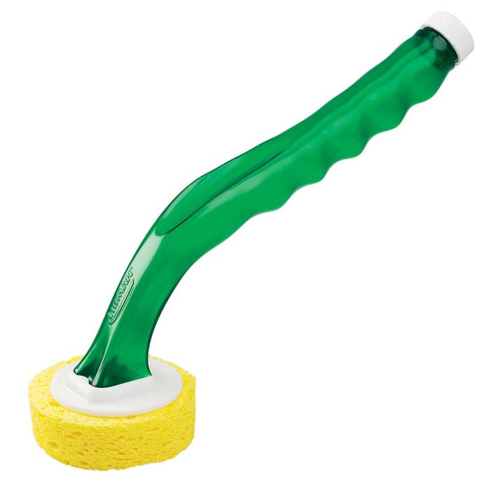 Губка круглая Libman, с ручкой-дозатором. 0104501045 Губка круглая Libman, с ручкой-дозатором. 0104501045Губка Libman круглой формы выполнена из целлюлозы. Губка крепится к пластиковой ручке-дозатору. В ручку заливается моющее средство, которое в процессе мытья посуды подается на губку. Губка легко снимается с ручки-дозатора и заменяется. Губка рекомендуется для мытья посуды. Характеристики: Материал: пластик, полиэстер, целлюлоза. Диаметр губки: 7,5 см. Длина ручки-дозатора: 24 см. Артикул: 01045.Компания Libman основана в 1896 году выходцем из Латвии Вильемом Либманом, задавшимся целью создавать высококачественные и долговечные изделия для уборки - веники, из сельскохозяйственных отходов и стеблей сорго. Унаследовавшие бизнес, сыновья Вильяма Либмана, не только сохранили компанию во время Великой депрессии, но укрепили и расширили ее. В 1980 году были введены новейшие технологии, позволившие компании стать одной из крупнейших в США по производству уборочного инвентаря.На сегодняшний день Libman - это компания с мировым именем, благодаря высокому качеству и разнообразию уборочного инвентаря, признана потребителями всего мира.