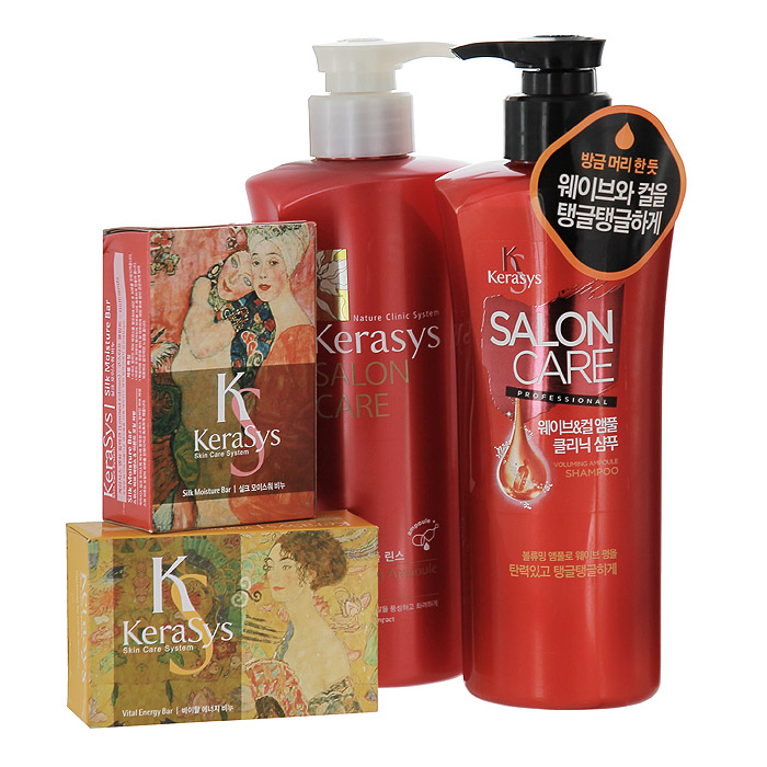 KeraSys Подарочный набор для волос Salon Care, для объема: шампунь, бальзам-ополаскиватель, мыло, 2 шт895306Н KeraSys Подарочный набор для волос Salon Care, для объема: шампунь, бальзам-ополаскиватель, мыло, 2 шт895306НПодарочный набор KeraSys Salon Care состоит из шампуня, бальзам-ополаскивателя для волос и двух мыл. К набору прилагается подарочный пакет с двумя ручками.Шампунь KeraSys Salon Care с трехфазной системой восстановления укрепляет тонкие и слабые волосы. Природный протеин, содержащийся в экстракте моринги, обогащенный витаминами экстракт базилика и технология ампульной терапии увеличивает объем и пышность тонких и слабых волос. Трехфазная система восстановления:Природный протеин, содержащийся в экстракте плодов моринги, укрепляет и оздоравливает структуру поврежденных волос.Содержащиеся в экстракте базилика витамины придают волосам силу и упругость.Компонент природного кератина, полифенол, компонент красного вина и кристаллический компонент делают волосы здоровыми.Бальзам-ополаскиватель для волос Kerasys Salon Care с трехфазной системой восстановления укрепляет тонкие и слабые волосы. Природный протеин, содержащийся в экстракте моринги, обогащенный витаминами экстракт базилика и технология ампульной терапии увеличивает объем и пышность тонких и слабых волос. Мыло Vital Energyсодержит в своем составе экстракты альпийских трав и коэнзим Q10, которые успокаивают и подтягивают вашу кожу, что делает ее более здоровой и красивой. Мыло обладает ароматом розы и спелых фруктов, надолго придающим ощущение нежности вашей коже.Мыло Silk Moistureсодержит в своем составе экстракты альпийских трав и минеральное масло, которые успокаивают и увлажняют вашу кожу, что делает ее более здоровой и красивой. Мыло обладает персиковым ароматом, надолго придающим ощущение блаженства вашей коже. Характеристики:Объем шампуня: 470 мл. Объем бальзама: 470 мл. Вес мыла: 2 х 100 г. Товар сертифицирован.