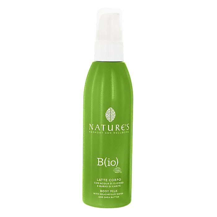 Natures Молочко для тела Bio, 200 мл60180601 Natures Молочко для тела Bio, 200 мл60180601Молочко для тела Natures Bio идеально для кожи любого типа даже самой нежной и чувствительной. Профилактика преждевременного старения кожи тела, восстановление естественного уровня увлажнения, потери упругости и эластичности. Легкая шелковистая текстура мгновенно впитывается, оставляя кожу мягкой, гладкой и упругой. Увлажняет и питает. Активный ингредиент для всей линии ухода БИО:Однокомпонентная вода Бессмертника, полученная из золотисто-желтых цветов Бессмертника (Helichrysum), который произрастает в заповедных районах, обладает успокаивающим и защитным свойствами. Используется для предупреждения преждевременного старения кожи и придает ей ощущение обновленности.Специальные активные ингредиенты в продукте:Масло Ши - борьба с обезвоживанием и шелушением кожи благодаря высокому содержанию мононенасыщенных жирных кислот и витаминов. Смягчает и питает, является профилактикой старения кожи;Растительный глицерин - удерживает воду, увлажняет;Природные Кокосовые Триглицериды: чрезвычайно богаты насыщенными и полиненасыщенными жирными кислотами для здоровья кожи и улучшения защитного гидролипидного слоя кожи.Продукт органического земледелия. Имеет ЭКО Сертификат (ECOCERT). Характеристики:Объем: 200 мл. Производитель: Италия. Артикул:60180601. Товар сертифицирован.