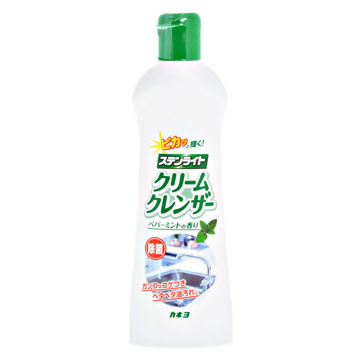Крем чистящий для кухни Kaneyo, экстракт бамбука и мяты, 400 г101111 Крем чистящий для кухни Kaneyo, экстракт бамбука и мяты, 400 г101111Средство кремообразной текстуры Kaneyo предназначено для мытья и чистки кухонных плит, раковин, посуды, кухонной утвари, кафельной плитки. Благодаря особому компоненту, полученному из экстракта бамбука, крем обладает антибактериальным эффектом, прекрасно устраняет стойкие жирные загрязнения и загрязнения от пригоревшей еды. Справляется со стойкими загрязнениями за счет двойного эффекта: мытье и полировка. Не использовать крем для чистки окрашенных поверхностей, драгоценных металлов. Обладает освежающим ароматом мяты.Способ применения: нанести необходимое количество непосредственно на поверхность или спонж, протереть поверхность, затем ополоснуть. Характеристики:Вес: 400 г. Артикул: 101111. Товар сертифицирован.