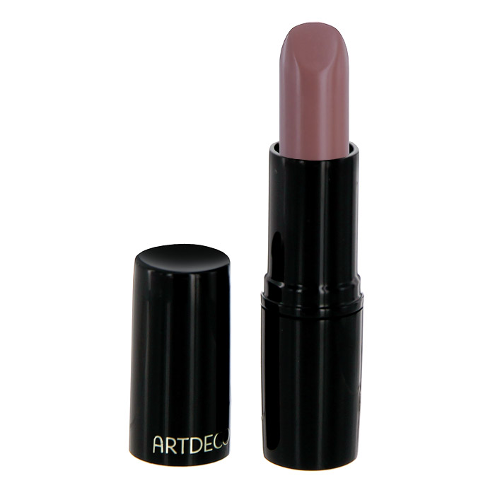 Artdeco Помада для губ увлажняющая Perfect Color, тон №22, 4 г13.22 Artdeco Помада для губ увлажняющая Perfect Color, тон №22, 4 г13.22Увлажняющая помада Artdeco Perfect Color создает совершенный цвет на ваших губах.Текстура нежнейшего крема дарит несказанное удовольствие и комфорт! Помада обладает стойкостью и содержит специальные пигменты для более ровного нанесения.Ее так легко нанести, что зеркало не обязательно, это изумительный микс помады и блеска! Элегантный дизайн делает продукт изысканным.Товар сертифицирован.