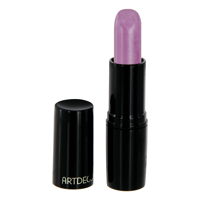 Artdeco Помада для губ увлажняющая Perfect Color, тон №87, 4 г13.87 Artdeco Помада для губ увлажняющая Perfect Color, тон №87, 4 г13.87Увлажняющая помада Artdeco Perfect Color создает совершенный цвет на ваших губах.Текстура нежнейшего крема дарит несказанное удовольствие и комфорт! Помада обладает стойкостью и содержит специальные пигменты для более ровного нанесения.Ее так легко нанести, что зеркало не обязательно, это изумительный микс помады и блеска! Элегантный дизайн делает продукт изысканным.Товар сертифицирован.