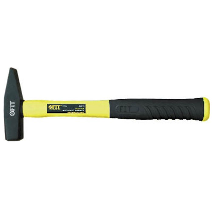 Молоток фиброглассовый FIT, 600 г44306 Молоток фиброглассовый FIT, 600 г44306Молоток FIT имеет два разных бойка - один ровный, другой сужающийся. Молоток имеет удобную фиберглассовую ручку усиленную пластиком. Применяется для гибки металла, вбивания гвоздей, осадки шпонок. Острой стороной можно забивать маленькие гвозди. Характеристики: Материал: сталь, пластик. Длина ручки: 33 см. Размеры упаковки: 33 см х 12 см х 3 см.