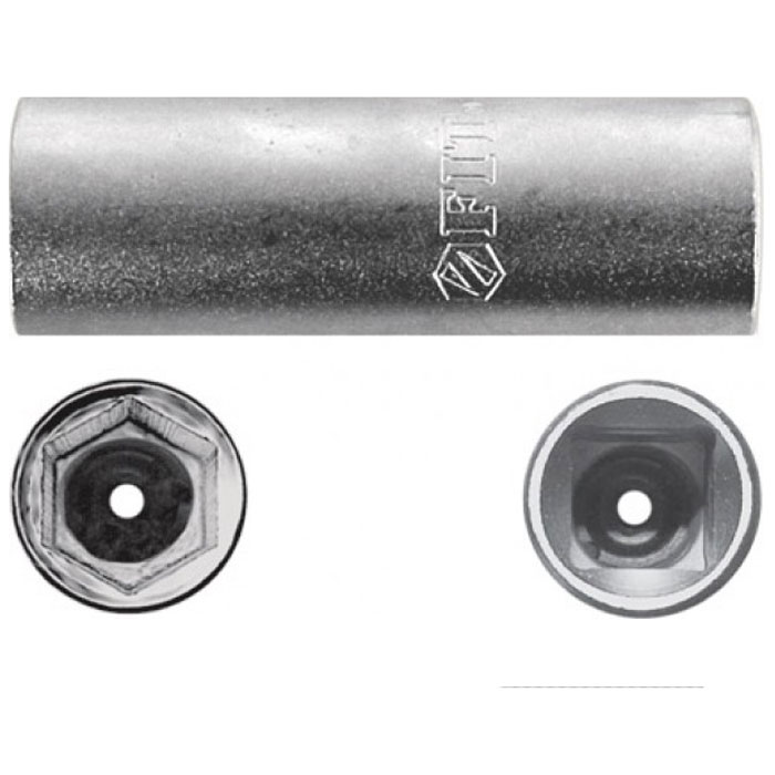 Головка свечная FIT, CrV 1/2 х 21 мм. 6266862668 Головка свечная FIT, CrV 1/2 х 21 мм. 6266862668Свечная головка FIT предназначена для монтажа/демонтажа свечей зажигания двигателя внутреннего сгорания с помощью ручного инструмента. Выполнена из качественной хром-ванадиевой стали, что делает ее устойчивой к коррозии и износу. Изделие обладает большим рабочим ресурсом и выдерживает интенсивные нагрузки, поэтому его широко используют и в автосервисах. Характеристики: Материал: сталь. Диаметр головки: 21 мм. Размер головки: 6,5 см x 2,5 см x 2,5 см. Размер упаковки:13 см х 4,5 см х 2,5 см.