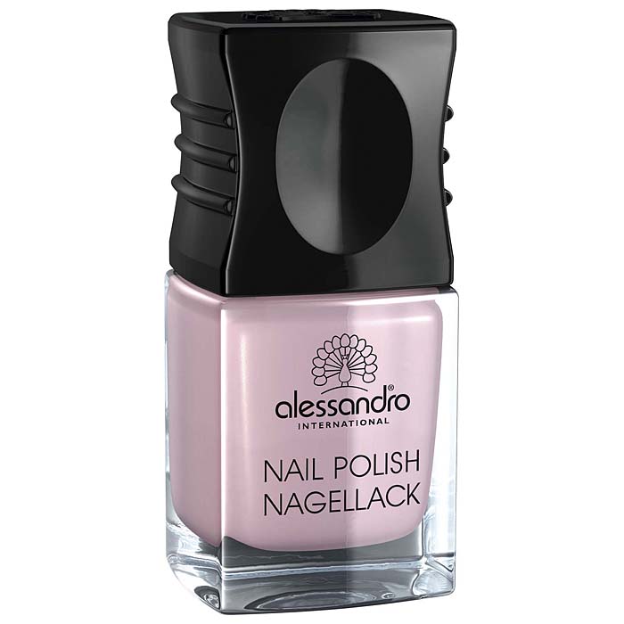 Alessandro Лак для ногтей Nagellack. Little Princess, 10 мл77-179 Alessandro Лак для ногтей Nagellack. Little Princess, 10 мл77-179Бриллиантовый блеск лаков для ногтей с экстрактом шелка и микрочастицамибриллиантов -настоящее наслаждение для ваших ногтей!Лак для ногтей Alessandro - настоящая концентрация роскоши. Его легко наносить, он исключительно хорошо держится даже после одного нанесения и долго не теряет блеска. Уникальная формула позволяет лаку держаться на ногтях в течение долгого времени. Лак укрепляет структуру ногтя и не вызывает его расслоение. Лак для ногтей Alessandro не содержат формальдегида, а значит, не оказывает вредного воздействия - наоборот, он предотвращают пожелтение ногтей. Характеристики:Объем: 10 мл. Цвет: Little Princess. Артикул: 77-179. Производитель: Германия. Товар сертифицирован.