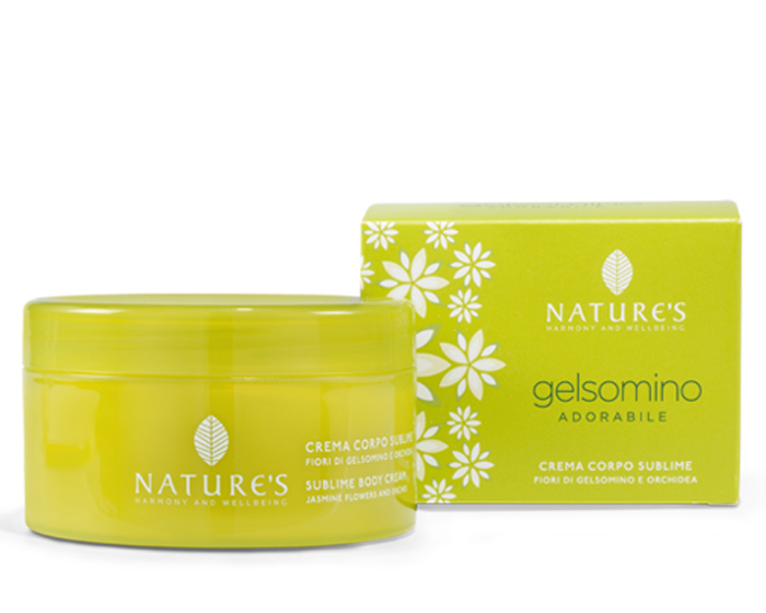 Natures Крем-премиум для тела Gelsomino, с жасмином и орхидеей, 200 мл60340601 Natures Крем-премиум для тела Gelsomino, с жасмином и орхидеей, 200 мл60340601Благородные белые цветы открывают свои лепестки среди фруктовой гармонии цветочных эссенций и древесных тонов. Замечательный женский букет - настоящий гимн радости жизни. Мягкий крем, нежный как ласка, тает на коже, делая ее мягкой и бархатистой. Быстро впитывается. Характеристики:Объем: 200 мл. Артикул: 60340601. Производитель: Италия. Товар сертифицирован.