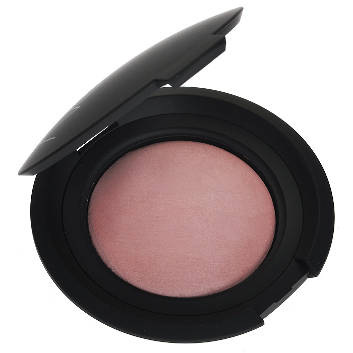 NoUBA Румяна компактные Blush on Bubble, матовые, тон №56, 6 г22756 NoUBA Румяна компактные Blush on Bubble, матовые, тон №56, 6 г22756Компактные румяна Nouba Blush on Bubble - совершенная мелкодисперсная текстура, которая позволяет легко наносить и растушевывать.Румяна изготовлены по технологии выпекания, что делает их необыкновенно стойкими и экономичными в использовании. Содержат масло жожоба, витамин Е, нейлон 12, SPF-фильтры. Характеристики:Вес: 6 г. Тон: №56. Производитель: Италия. Артикул: N22756. Товар сертифицирован.