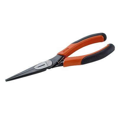 Плоскогубцы с удлиненными губками Bahco. 2430 G-2002430 G-200 Плоскогубцы с удлиненными губками Bahco. 2430 G-2002430 G-200Плоскогубцы с удлиненными губками Bahco предназначены для захвата и удержания различных заготовок при выполнении монтажных работ. Плоскогубцы имеют удлиненные губки, что позволяет использовать их в труднодоступных местах. Насечки на губках гарантируют прочный захват без проскальзывания. Инструмент очень удобен в использовании благодаря эргономичным рукояткам, выполненным из жесткого полипропилена с накладками из термопластмассы. Характеристики: Материал губок: легированная сталь. Размер инструмента: 20 см х 6 см х 1,5 см. Размер в упаковке: 20 см х 7,5 см х 1,5 см.