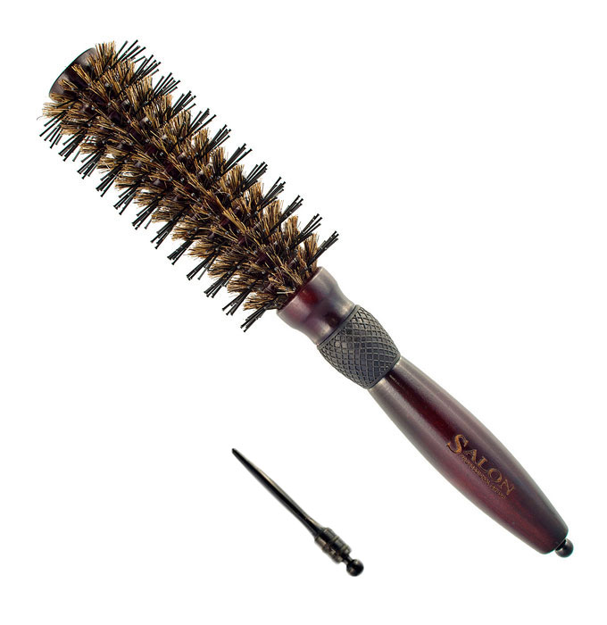 Salon Professional Расческа круглая, с натуральной щетиной. 336-2D732CI336-2D732CI Salon Professional Расческа круглая, с натуральной щетиной. 336-2D732CI336-2D732CIКруглая расческа Salon Professional выполнена из натурального дерева и натуральной жесткой щетины. Натуральный материал не травмирует волосы и кожу головы, расчесывает не электризуя. Расческа предназначена для ухода за волосами.Расческа обладает улучшенным массажным эффектом и стимулирует рост волос. Расположенные специальным образом пучки щетины различной длины и жесткости, обеспечивают бережный уход за волосами. Расческа оснащена вставкой для отделения прядей. Характеристики:Материал: дерево, нейлон, щетина. Длина расчески: 24,5 см. Длина зубцов: 1,3 см. Диаметр основания расчески: 2 см. Длина вставки : 7 см. Производитель: Германия. Артикул:336-2D732CI. Товар сертифицирован.
