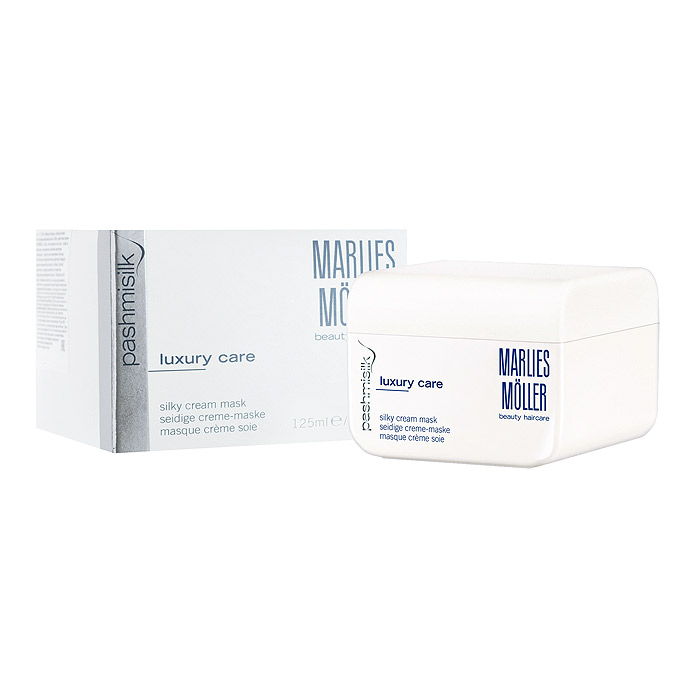 Marlies Moller Маска Pashmisilk для волос, интенсивная, шелковая, 125 мл25713MMs Marlies Moller Маска Pashmisilk для волос, интенсивная, шелковая, 125 мл25713MMsОдин самых интенсивных продуктов. Укрепляет, питает и делает волосы более гладкими. Придает волосам натуральный, шелковый блеск и пленительную мягкость. Предотвращает появление статического электричества. Очень легкая маска, не утяжеляет волосы. Рекомендуется для всех типов волос. Мягкое средство без силиконов. Уникальность маски заключается не только в эффекте, который она оказывает на волосы, но и в способах нанесения, их четыре. Можно вечером нанести маску тонким слоем и оставить на всю ночь (не пачкает подушку). Можно утром нанесите небольшое количество маски на сухие волосы, дать впитаться (1-2 минуты). Маска совершенно незаметна на волосах и будет весь день интенсивно ухаживать и защищать Ваши волосы. Можно нанести маску перед мытьем на сухие волосы: она распределяется по всей длине волос, после 10 - 20 минут смыть шампунем. Можно нанести маску классическим способом на чистые подсушенные волосы на 10 - 20 минут и смыть водой.Бережно нанесите на сухие или подсушенные полотенцем волосы. Оставьте на 15 минут. Тщательно смойте.