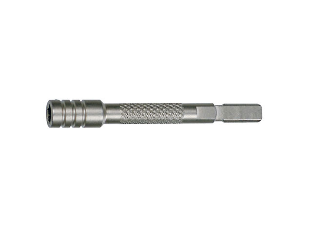 Удлинитель битодержателя Leatherman Bit Driver Extender, цвет: стальной931009 Удлинитель битодержателя Leatherman Bit Driver Extender, цвет: стальной931009Удлинитель битодержателя. Применяется для удобства пользования битами. Может использоваться с мультитулами (Charge, Wave, Surge, Skeletool) и ножами (с33В, с55В, е33В, е55В). А также совместим с набором Bit Kit. Характеристики: Материал: металл.Длина удлинителя:8 см.Размер упаковки:21 см х 11,5 см х 3 см. Артикул: 931009.Гарантийный срок 5 лет. Возврат товара возможен только через сервисный центр.Гарантийный центр:м. ВДНХ, Ботанический сад129223, г. Москва, Проспект Мира, 119, ВВЦ, строение 323+7 495 974 3494service@omegatool.ruВремя работы сервисного центра: Пн-чт: 10.00-18.00Пт: 10.00- 17.00Сб, Вс: выходные дни