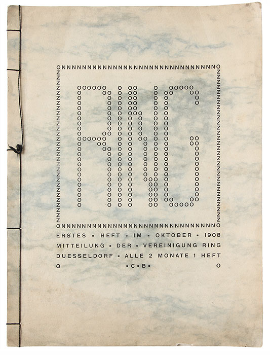 Ring, Журнал. Октябрь, 1908 годGLN-4 Ring, Журнал. Октябрь, 1908 годGLN-4Дюссельдорф, 1908. Herausgegeben von der vereinigung Ring Dusseldorf.Оригинальная обложка. Сохранность хорошая. Немецкий журнал гравюр RING. Журнал посвящен художественному направлению югендстиль, наиболее распространенному в последней декаде XIX - начале XX века (до начала Первой мировой войны).В издании описываются произведения молодых художников, новые художественные устремления. Выпуски журнала посвящены разным видам искусства: архитектуре, плакату, скульптуре и др. Данный номер посвящен искусству гравюры и содержит 10 гравюр на дереве (оригинальные отпечатки с досок).Издание не подлежит вывозу за пределы Российской Федерации.