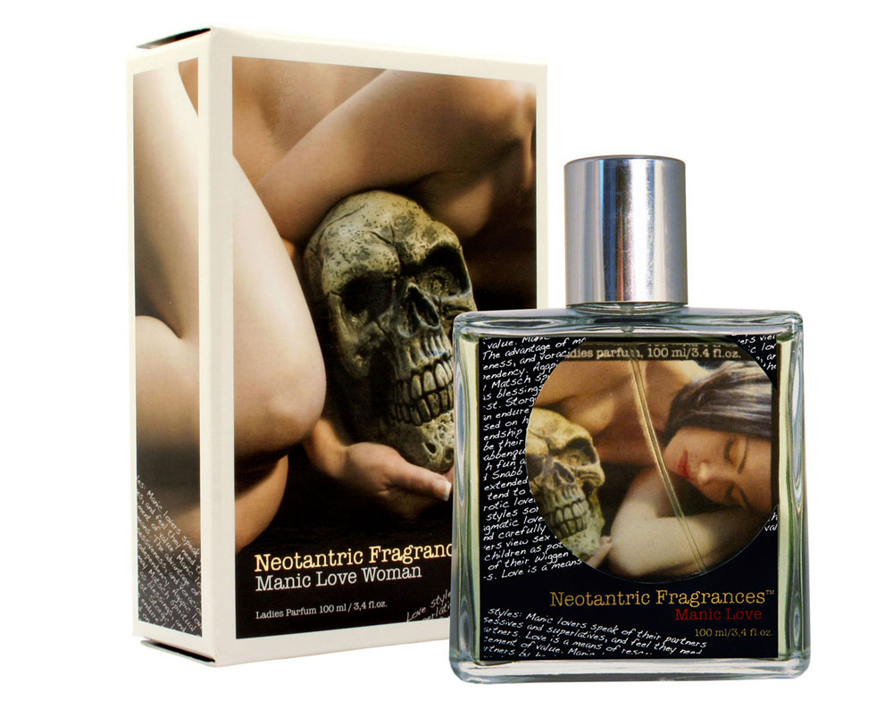 Neotantric Fragrances Парфюмерная вода Manic Love Woman, женская, 100 мл350012811068 Neotantric Fragrances Парфюмерная вода Manic Love Woman, женская, 100 мл350012811068Экстравагантный шведский бренд Neotantric Fragrances, вдохновленный принципами откровенной философии Тантры, раскрывает секреты обольщения. Аромат Neotantric Fragrances Manic Love Woman представляет собой авангардную и сексуальную композицию, которая несет в себе прохладу и создает в воображении яркие образы. В мелодии Neotantric Fragrances Manic Love Woman отчетливо слышится мистическое звучание нового и неизведанного наслаждения. Яркие и необычные сочетания манят, околдовывают, позволяют забыть обо всем на свете и погрузиться в омут безумной страсти. Нежные отголоски романтических нот говорят об искренности и красоте. В аромате Neotantric Fragrances Manic Love Woman гармонично сочетаются мечты, фантазии и самые откровенные желания. Аромат «Безумной любви» окрыляет и завораживает. Как все, что относится к китчу, парфюмерная композиция Neotantric Fragrances Manic Love Woman показывает самые неприглядные стороны человеческой жизни в новом, прекрасном и искреннем виде. Безупречно красивая мелодия этого аромата создана для молодых современных женщин, которые хотят любить. Классификация аромата: древесный, цветочный. Пирамида аромата:Верхние ноты: зеленые ноты, бергамот, анис.Ноты сердца: морские ноты, кашемировое дерево, ландыш. Ноты шлейфа: белый мускус, персик, белый кедр.Ключевые словаСексуальный, таинственный, страстный! Характеристики:Объем: 100 мл.Производитель: Швеция.Самый популярный вид парфюмерной продукции на сегодняшний день - парфюмерная вода. Это объясняется оптимальным балансом цены и качества - с одной стороны, достаточно высокая концентрация экстракта (10-20% при 90% спирте), с другой - более доступная, по сравнению с духами, цена. У многих фирм парфюмерная вода - самый высокий по концентрации экстракта вид товара, т.к. далеко не все производители считают нужным (или возможным) выпускать свои ароматы в виде духов. Как правило, парфюмерная вода всегда в спрее-пульверизаторе, что удобно для использования и транспортировки. Так что если духи по какой-либо причине приобрести нельзя, парфюмерная вода, безусловно, - самая лучшая им замена.Товар сертифицирован.