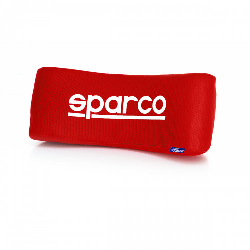 Упор под шею Sparco, цвет: красный. SPC/NEC-001 RDSPC/NEC-001 RD Упор под шею Sparco, цвет: красный. SPC/NEC-001 RDSPC/NEC-001 RDУпор под шею Sparco заполняет собой промежуток между подголовником и спинкой сиденья и эффективно поддерживает шейную область и голову во время движения. Упор легко устанавливается на подголовник кресла с помощью фиксирующих резинок и способствует снижению усталости от продолжительной дороги. Изделие изготовлено из перфорированной экокожи красного цвета, поэтому прекрасно подойдет к любому оформлению интерьера автомобиля. Упор Sparco также можно использовать на креслах офиса, дома или самолета, делая более комфортабельными работу, досуг или длительное путешествие.Характеристики: Материал: экокожа. Материал наполнителя: плотная пена. Цвет: красный. Размер упора: 25,5 см х 8,5 см х 9 см. Размер упаковки: 34 см х 15,5 см х 9,5 см. Артикул: SPC/NEC-001 RD.