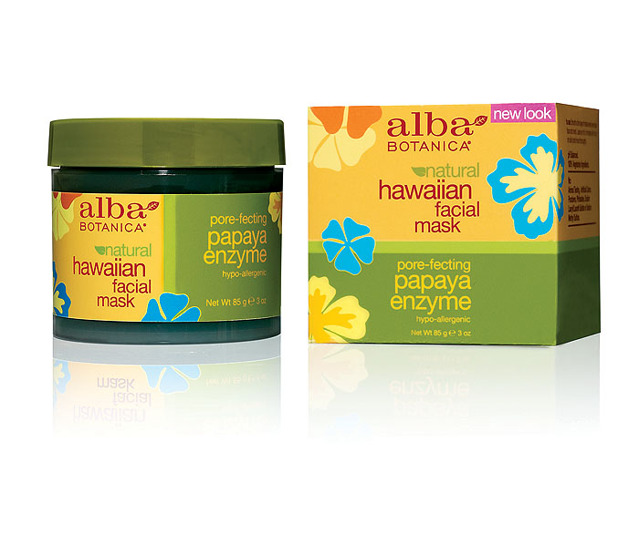 Alba Botanica Энзимная маска с ферментами папайи, 85 гAL00810 Alba Botanica Энзимная маска с ферментами папайи, 85 гAL00810Гелевая маска Alba Botanica подходит для всех типов кожи. Идеально подобранные растительные масла и экстракты, не нарушая рН баланса, не разрушая клеточные мембраны, растворяют сухой обезвоженный слой ороговевших клеток, повышая регенерацию кожи. Маска увлажняет, омолаживает, придает эластичность и сияние стрессовой коже. Способ применения: 1-2 раза в неделю наносить на сухую, чистую кожу плотным слоем на 5-7мин. Наносить на всю кожу лица кроме области губ и глаз. Характеристики:Вес: 85 г. Артикул: AL00810. Производитель: США. Товар сертифицирован.Состав: вода, сок алое вера, глицерин,альгин,экстракт папайи, полисорбат 20, экстракт ананаса, экстракт ванили, экстракт имбиря, пантенол, ксантовая камедь, бензил алкохол, феноксиэтанол, лимонене, хлорофилл-медный комплекс.