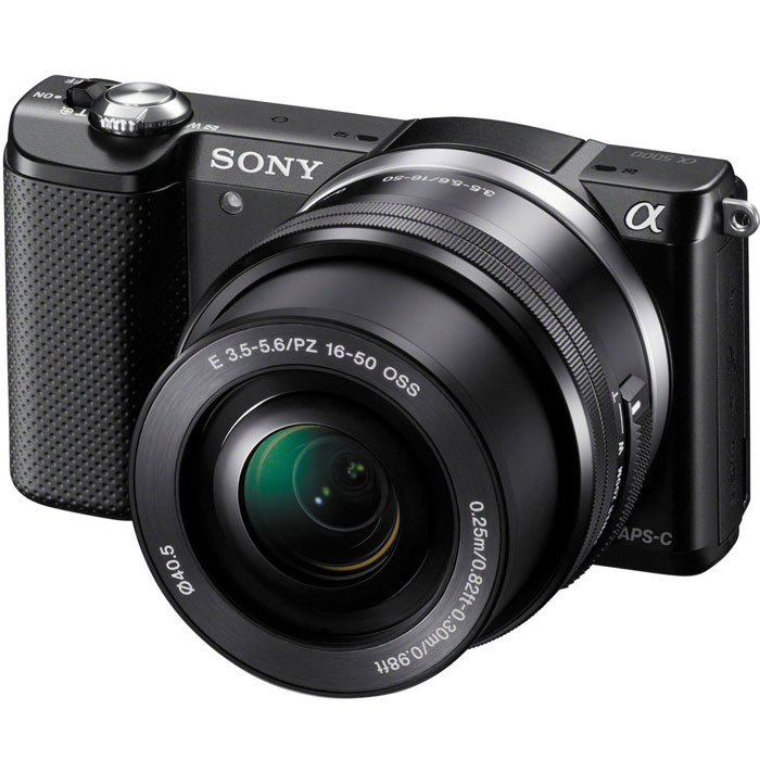 Sony Alpha A5000 Kit 16-50 mm, Black цифровая фотокамераILCE5000LB.CEC Sony Alpha A5000 Kit 16-50 mm, Black цифровая фотокамераILCE5000LB.CECКомпактная камера со сменной оптикой Sony Alpha A5000. Благодаря большой матрице Exmor APS HD CMOS 20.1 Мпикс камера позволяет получать снимки с высоким разрешением и качеством DSLR без цифрового шума или ухудшения чувствительности в условиях низкой освещенности. С новым процессором изображений BIONZ X можно добиться невероятных результатов: еще более точная цветопередача, улучшенное шумоподавление и еще более скоростная серийная съемка.Удобный рычаг зума на корпусе камеры позволяет легко и плавно настраивать зум одной рукой даже при съемке автопортретов, придавая камерам со съемной оптикой удобство компактных фотокамер. Вспышка, встроенная в компактный корпус камеры, пригодится, когда для съемки понадобится дополнительный источник света. Высокая чувствительность ISO - от 100 до 16000 - позволяет делать снимки практически в любых условиях.В режиме Superior Auto делать великолепные фотографии как никогда просто: нужно просто навести объектив и нажать кнопку спуска затвора. Широкие творческие возможности предоставляют также режим Photo Creativity, позволяющий быстро настраивать размытие заднего плана, яркость и цвет, и различные эффекты изображения, которые можно добавлять прямо во время просмотра результатов в реальном времени на ЖК-экране.Создавайте фотографии профессионального качества с помощью функции автоматического кадрирования. Функция автоматического кадрирования, дополненная возможностью портретной съемки двух человек, фокусировкой по лицу и следящим фокусом, превращает обычные фотографии в потрясающие снимки, автоматически распознавая сюжет и обрезая кадр соответствующим образом.Настройте камеру Alpha A5000 для распознавания лиц и улыбок. Функция фокусировки по лицу распознает в кадре до восьми лиц и регулирует по ним экспозицию, баланс белого и другие настройки. Функция Smile Shutter с тремя уровнями настройки автоматически делает снимок при обнаружении в сцене улыбок.Функция Sweep Panorama позволяет получить великолепные панорамы, которые можно посмотреть на ЖК-экране или на широкоформатном телевизоре. Функция DRO - это еще один способ смягчить контрастные сцены и придать им более естественный вид. В отличие от Auto HDR, ее можно использовать во время съемки движущихся объектов даже при высокоскоростной серийной съемке.Поворотный ЖК-экран камеры Alpha A5000 имеет угол наклона 180°, что максимально облегчает автопортретную съемку. Снимайте себя вместе с другими людьми, на фоне знаменитых достопримечательностей или экспериментируйте с различными углами съемки. Вам нужно лишь спустить затвор, все остальное сделает камера. Записывайте превосходное видео Full HD высокого качества с частотой кадров 60i или 24p. Выбирайте запись в формате AVCHD 60i/24p качества Blu-Ray или поддерживаемом ПК формате 1080/30p MP4.Для подключения камеры к Xperia и другим смартфонам и планшетам с поддержкой NFC требуется всего лишь одно касание, что позволяет публиковать снимки с помощью смартфона или просматривать их на экране телевизора. Вы также можете установить соединение между камерой и смартфоном, чтобы просматривать снимки, а также управлять зумом и делать снимки с помощью телефона.Формат кадра (фотосъемка): 3:2, 16:9Антистатическое покрытие оптического фильтраWi-Fi: 802.11b/g/n (частотный диапазон 2,4 ГГц)NFC: удаленное управление одним касанием, передача контента одним касаниемЗапись звука: AVCHD: Dolby Digital (AC-3) 2-кан., декодер Dolby Digital Stereo; MP4: MPEG-4 AAC-LC 2-кан.Совместимость с объективом: объективы Sony с байонетом типа E; Sony с байонетом A (требуется адаптерное кольцо); Minolta и Konica Minolta alpha / MAXXUM / DYNAX (требуется адаптерное кольцо)Ресурс аккумулятора (стандарт CIPA): около 420 снимков, около 95 минут видео