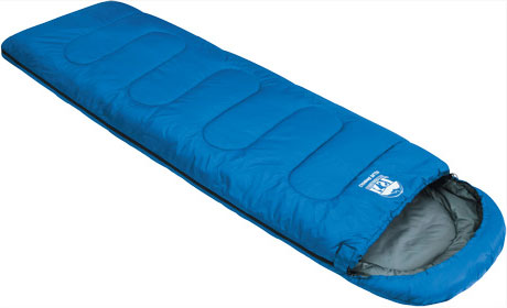 Спальный мешок-одеяло KSL Camping Plus, цвет: синий, левосторонняя молния. 6252.010526252.01052 Спальный мешок-одеяло KSL Camping Plus, цвет: синий, левосторонняя молния. 6252.010526252.01052Любой турист знает, как важно перед вылазкой на природу заранее продумать вопрос ночевки. Причем стоит помнить, что даже в летнюю пору нередко случаются прохладные ночи. И вот здесь незаменимой вещью окажется качественный спальник. Один из таких вариантов предлагает компания KSL. Выпускаемый ею кемпинговый спальник-одеяло с подголовником Camping Plus можно смело назвать лучшим выбором для туриста, привыкшего к удобству.Мешок рассчитан на использование в теплое время года. Внешняя ткань данной модели - полиэстер, внутренняя - натуральный и мягкий хлопок, который очень приятен на ощупь. Между этими слоями ткани находится два слоя синтетического наполнителя. Размер в чехле: 42 см x 21 см. Внешняя ткань верх: Polyester 190T. Внешняя ткань низ: Polyester 190T. Внутренняя ткань: Polycotton. Утеплитель: APF-Isoterm 3D.