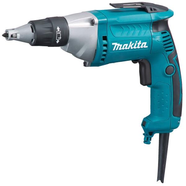 Makita FS2300 шуруповертFS2300 Makita FS2300 шуруповертFS2300Сетевой шуруповёрт Makita FS2300 предназначен для закручивания шурупов в различные материалы. Шуруповёрты Makita серии FS при одинаковой мощности отличаются конструкцией редуктора. Модели с меньшей скоростью обладают большей механической мощностью. Шуруповёрт Makita FS2300 - это профессиональный инструмент, который отлично подойдёт для строительных, монтажных и сборочных работ. В отличие от универсальных аккумуляторных дрелей-шуруповёртов, которые могут использоваться для сверления и закручивания шурупов, шуруповёрт используется только для серийного закручивания шурупов. Но благодаря сужению функционала инструмент имеет меньшие габариты и меньший вес. Основное применение шуруповёрт Makita FS2300 при закручивании шурупов диаметром до 6 мм и длинной до 125 мм в фанеру, древесину, металл на сборочном производстве мебели и прочих производствах, где происходит сборка изделий шурупами. Также шуруповёртом FS2300 можно производить монтаж гипсокартонных плит, однако, практика показывает, что скорость вращения у этой модели делают такую работу медленной. Для монтажа гипсокартонных плит лучше воспользоваться шуруповёртами с более высокой скоростью вращения. Для работы с шуруповёртом FS2300 используют стандартные шестигранные биты с посадочным размером 6,35 мм (1/4 дюйма). Они устанавливаются в держатель бит, который удерживает биту с помощью магнита и дополнительно фиксирует внутренним кольцом, которое попадает в пазы на бите при установке. Такая конструкция позволяет бите очень надёжно фиксироваться в инструменте и не застревать в головке шурупа. Биту можно вынуть только с помощью плоскогубцев.Шуруповёрт Makita FS2300 позволяет задать глубину закручивания шурупа. Для этой цели служит насадка-ограничитель, которая одевается поверх держателя бит. Вращением кольца регулировки можно выдвинуть или задвинуть ограничитель. Когда ограничитель упрётся в поверхность материала, пружина разомкнёт соединение, и вращение биты остановится. При этом ротор продолжит вращаться, пока не будет отпущена кнопка. Учитывая эту особенность выкручивать шурупы удобнее, сняв ограничитель с шуруповёрта.Вращение от ротора передаётся только тогда, когда бита через держатель давит на вал инструмента, а тот в свою очередь сжимает пружину и входит в зацепление с ответной частью, установленной на вале ротора. Поэтому бита не будет вращаться, пока пользователь не прижмёт инструмент к шурупу. Такой механизм работы в сочетании с фиксатором кнопки включения, который находится на боковой стороне рукоятки, позволяет существенно увеличить скорость работы. Фиксация кнопки включения в нажатом положении активизирует вращение вала ротора, но бита не будет вращаться, пока на неё не будет оказано давление, поэтому можно безопасно подставить шуруп и нажать на инструмент. Вал вступит в зацепление и бита начнёт вращение, закручивая шуруп.Ещё одной отличительной особенностью шуруповёрта от аккумуляторной дрели-шуруповёрта можно назвать высокую скорость вращения. На модели FS2300 она регулируется кнопкой от 0 до 2500 оборотов в минуту, это более чем в полтора раза больше чем на аккумуляторной дрели-шуруповёрте. Плавное изменение скорости вращения стало возможно благодаря применению в конструкции дрели-шуруповёрта Makita FS2300 кнопки с электронной регулировкой числа оборотов. Такая высокая скорость необходима в работе на производстве.У модели FS2300 имеется флажок переключения вращения или, проще говоря, реверс. Расположен он над кнопкой включения. Такое расположение позволяет переключать его, не отрывая руки от инструмента. Благодаря реверсу инструмент может, как закручивать шурупы, так и выкручивать их.Корпус шуруповёрта Makita FS2300 выполнен из ударопрочного пластика. Накладки из мягкой резины предотвращают скольжение инструмента в руке. Корпус редуктора выполнен из металла для лучшего отвода тепла при большой нагрузке. Хороший отвод тепла значительно повышает долговечность зубчатых шестерёнок редуктора. В нижней части рукоятки инструмента установлен светодиод, который подсвечивает рабочую зону, позволяя работать при плохом освещении. На корпусе имеется металлическая скоба, которая позволяет подвесить инструмент на ремне, освободив руки для другой работы, когда это необходимо.