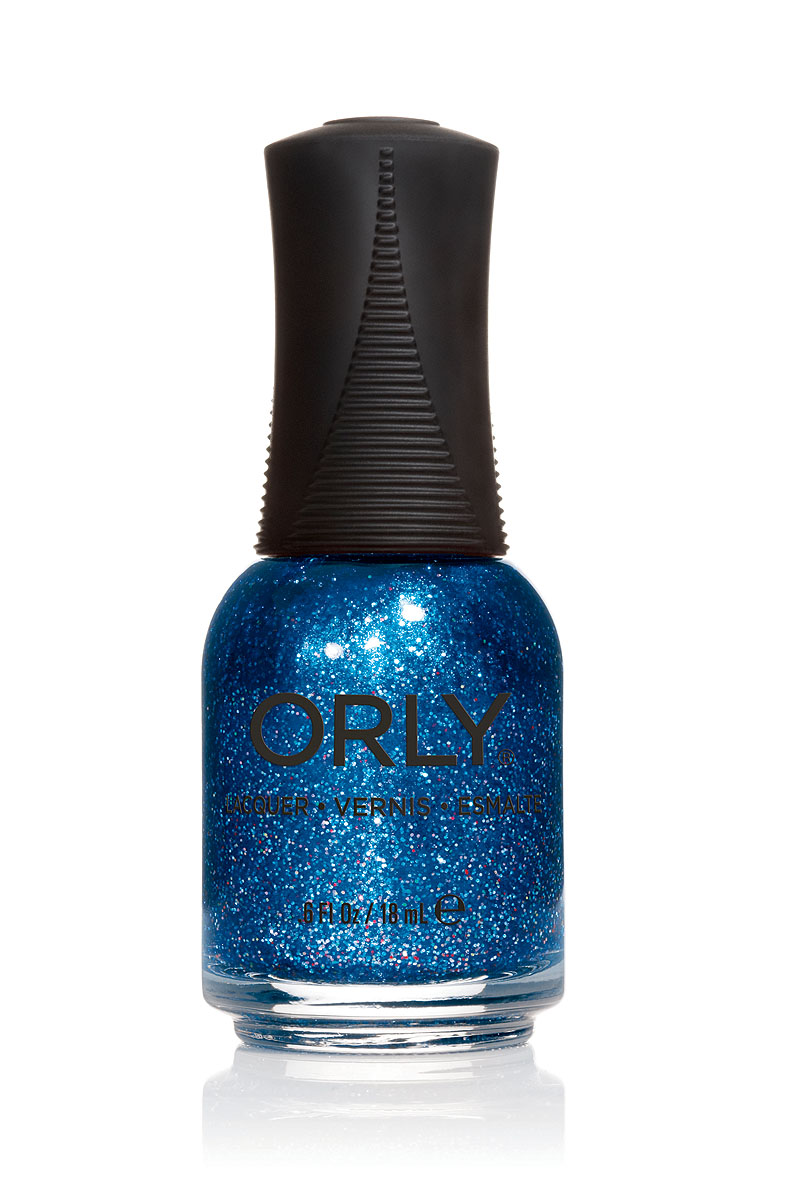 Orly Лак для ногтей Secret Society, тон: № 805 Macabre Masquerade, 18 мл20805 Orly Лак для ногтей Secret Society, тон: № 805 Macabre Masquerade, 18 мл20805Элегантные, манящие, изысканные, чарующие - именно такие цвета составляют базовую коллекцию лаков для ногтей Orly. Широкий спектр тонов разнообразных оттенков позволяет удовлетворить самые изысканные вкусы и менять цвет ногтей хоть два раза в день. Вы можете выбрать какой угодно вариант гардероба - палитра лаков Orly позволит подобрать оттенок на любой случай и для любого настроения. Плюс ко всему приятно осознавать, что ваши ногти покрыты лаком фирмы, пользующейся репутацией одной из лучших среди специалистов ногтевого сервиса и на протяжении тридцати лет занимающейся разработкой и производством средств по уходу за натуральными ногтями. При этом останавливаться на достигнутом в Orly не собираются. Коллекция лаков Secret Society от компании Orly будет держать в секрете все тайны красоты каждой женщины. Искрящиеся обольстительные оттенки привлекают праздничным блеском и своей неординарностью. С ними любая представительница прекрасного пола почувствует себя таинственной незнакомкой на маскарадном балу.Способ применения:нанести 1-2 слоя лака поверх базового покрытия. Завершить маникюр с помощью верхнего покрытия и сушки.Товар сертифицирован.