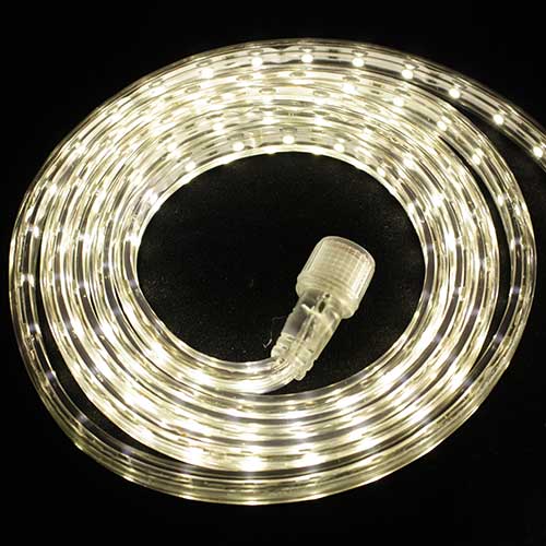 Светодиодная лента Luck&Light, 1 метр, цвет: теплый белыйL&L-60W1M Светодиодная лента Luck&Light, 1 метр, цвет: теплый белыйL&L-60W1MГибкая светодиодная лента с высокой степенью защиты предназначена для декоративного освещения вне помещений. С помощью отдельных сегментов (1 м, 2 м, 5 м), оснащенных надежным винтовым соединением, Вы легко соберете конструкцию необходимой длины.Лента укомплектована набором для крепления к поверхности.Блок питания приобретается отдельно.