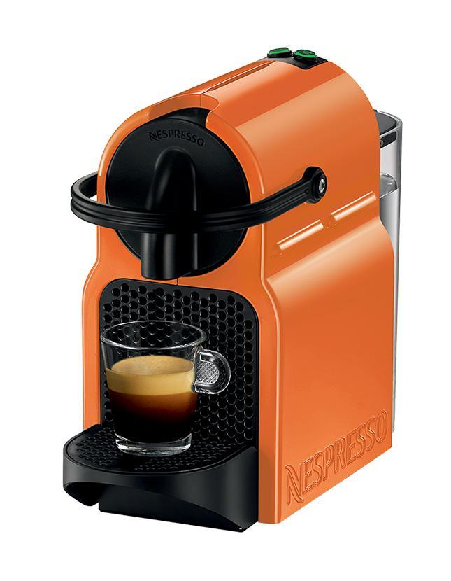 DeLonghi EN 80.O Nespresso, Оrange кофеваркаEN 80 О DeLonghi EN 80.O Nespresso, Оrange кофеваркаEN 80 ОЛегкая установка количества воды на порцию позволяет кофемашине автоматически остановить подачу кофе, когда это необходимо
