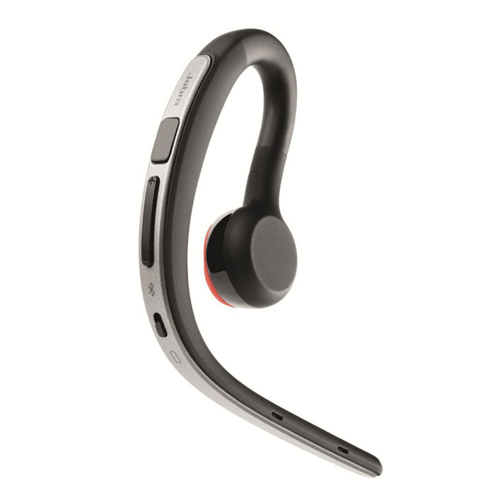 Jabra Storm беспроводная гарнитура100-93070000-60 Jabra Storm беспроводная гарнитура100-93070000-60Новое поколение гарнитур Bluetooth на основе революционной технологии аккумуляторов microPOWER – Jabra Storm имеют значительно меньшие размеры, обеспечивают большее время в режиме разговора и больший комфорт при использовании.Jabra Storm – идеальная гарнитура для эксплуатации в шумных условиях. Wind Noise Blackout защищает ваши разговоры вне помещений и в ветреную погоду, а Noise Blackout устраняет окружающий шум, обеспечивая кристально чистое звучание речи.С Jabra Storm вам не нужно беспокоиться о том, что аккумулятор разрядится посреди дня. Гарнитура предлагает впечатляющие 10 часов в режиме разговора – более чем достаточный запас энергии для того, чтобы оставаться на связи в течение всего дня.В Jabra Storm применяется технология microPOWER позволяющая получить более тонкую конструкцию и равномерно распределить массу вокруг уха. Гарнитура аккуратно располагается за ухом, и вы даже не заметите ее присутствие.Если вы случайно потеряете гарнитуру, функция Find My Jabra (Найти устройство Jabra) приложения Jabra Assist поможет вам ее найти.Приложение предоставляет географические данные того места, где гарнитура Jabra Storm включалась в последний раз.
