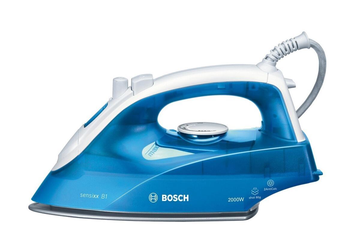 Bosch TDA 2610 утюгTDA2610 Bosch TDA 2610 утюгTDA2610Утюг Bosch TDA-2610 оснащен подошвой с керамическим покрытием, которая позволяет устройству скользить по любой ткани. Стоит отметить, что благодаря слою Palladium-glissee прибор легко чистится даже от застарелых загрязнений. Емкость для воды, благодаря наличию которой устройство оснащено функцией парового удара и разбрызгивания, оснащена функцией самоочистки, которая происходит за счет воздействия пара.