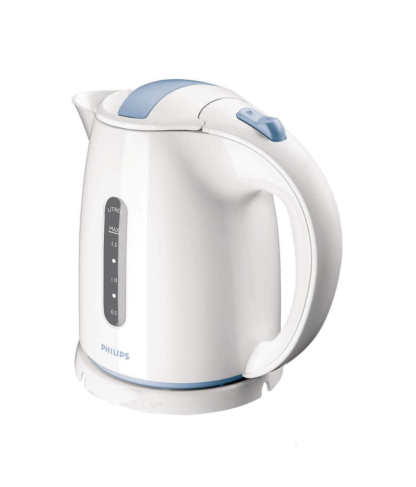 Philips HD 4646/70HD4646/70 Philips HD 4646/70HD4646/70Фильтр от накипи обеспечивает чистоту воды и чайника. Беспроводная подставка с поворотом на 360 ° для удобства использования. Широко открывающаяся откидная крышка для удобного наполнения и очистки исключает контакт с паром. Индикаторы уровня воды по обеим сторонам электрического чайника Philips будут удобны и для правшей, и для левшей. Наполнить чайник можно через носик, или открыв крышку.
