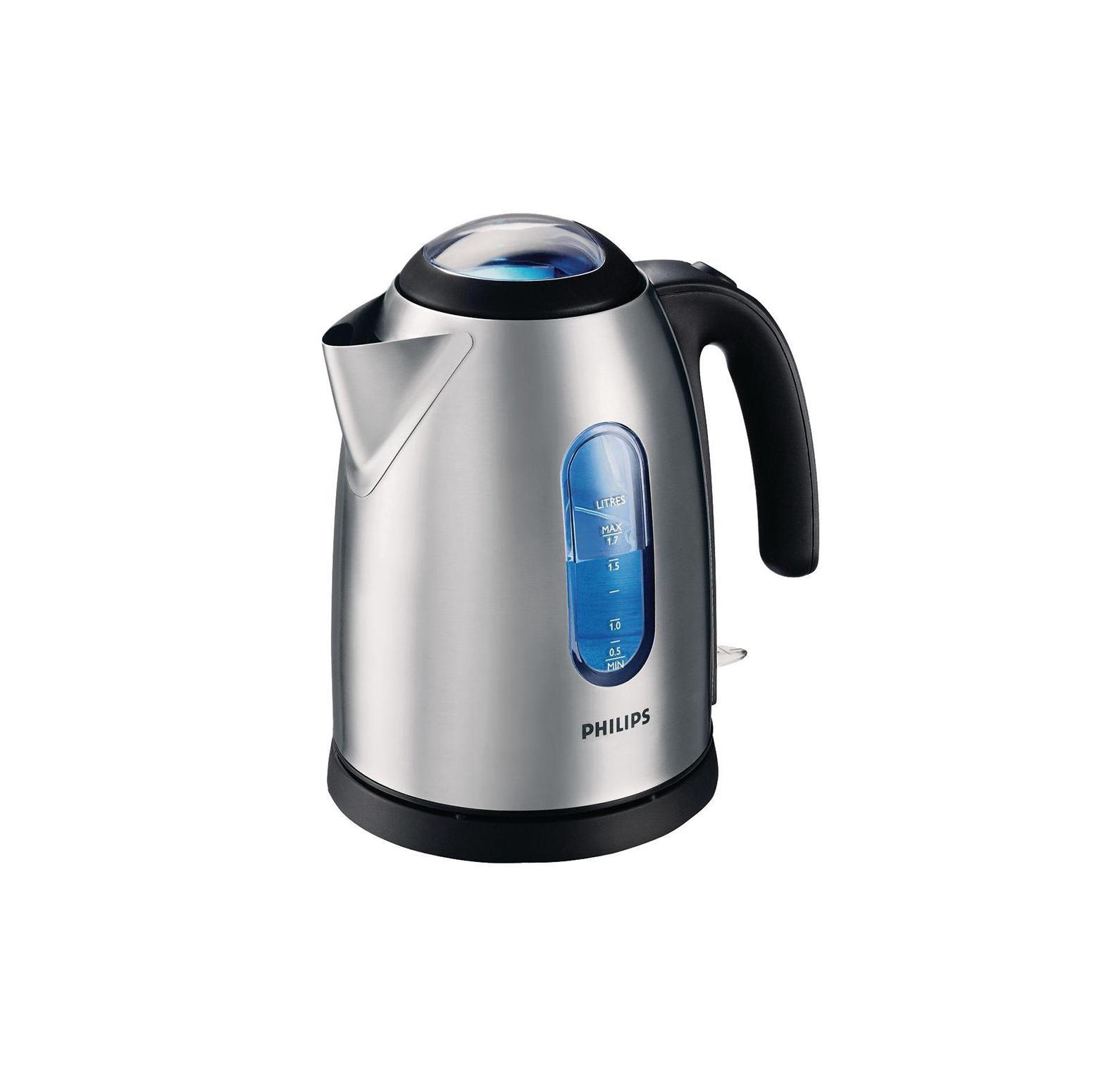Philips HD4667/20 электрический чайникHD4667/20 Philips HD4667/20 электрический чайникHD4667/20Прочный чайник со стальным корпусом из полированной стали. Скрытый нагревательный элемент. Поворачивающийся на 360° корпус. Эргономичная открытая ручка максимально удобна для пальцев. Автоматическое отключение при недостатке воды. Двухсторонний индикатор уровня воды. При включении чайника загорается подсветка корпуса, освещая прозрачный индикатор уровня воды и крышку приятным синим светом. Противоизвестковый фильтр тройного действия не просто предотвращает попадание накипи в воду - притягивая мелкие частицы и удерживая хлопья внутри, накипь остается в фильтре.