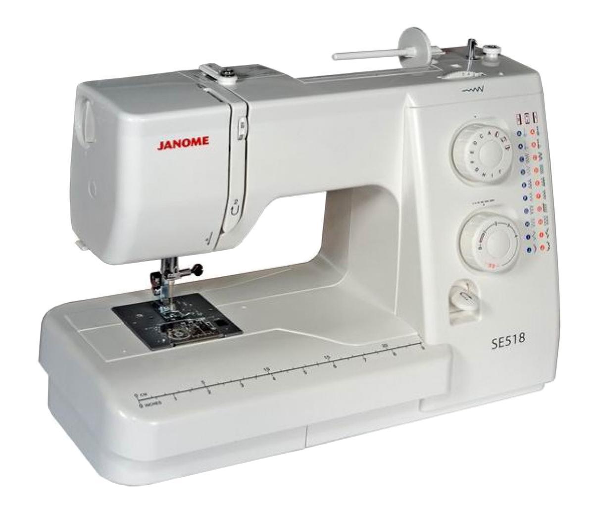 Janome SE 518 швейная машинаSE518 Janome SE 518 швейная машинаSE518Простая и удобная в эксплуатации швейная машина идеально подходиткак для начинающих, так и для более опытных пользователей.Функция петля-полуавтомат позволит Вам быстро и качественно выполнитьпетли различной длины. Машина работает с различными видамитканей. С регулятором длины и ширины стежка Вам удастся еще большеразнообразить свою работу. Отличительные особенности:Электромеханическая швейная машина 21 швейная операция - рабочие строчки- потайные строчки - оверлочные строчки - трикотажные строчки- декоративные строчки- петля-полуавтомат- Регулировка длины стежка от 0 до 4 мм - Регулировка ширины зигзага до 5 мм- Регулятор натяжения верхней нити- Горизонтальный челнок - Рычаг обратного хода- Переключатель регулятора скорости на педали - Легко пристегивающаяся лапка - Дополнительный подъём лапки- Регулятор давления лапки на ткань - Встроенный нитеобрезатель - Переключатель нижнего транспортера- Горизонтальный катушечный стержень - Свободный рукав с выдвижным отсеком для хранения аксессуаров