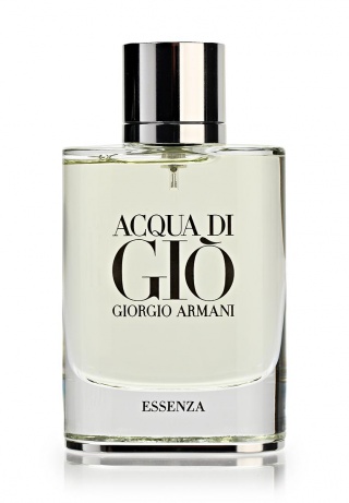 Giorgio Armani Acqua Di Gio Homme Essenza Парфюмерная вода , 75 МЛL2467000 Giorgio Armani Acqua Di Gio Homme Essenza Парфюмерная вода , 75 МЛL2467000Аромат Acqua di Gio pour Homme, невероятно свежий, словно порыв морского ветра, создан для современного молодого человека, живущего в гармонии с самим собой и окружающим миром и черпающего силы в наслаждении подлинной, естественной красотой. Цитрусовое начало лимона, лайма и мандарина слегка разбавлено нотой бергамота. В сердце - богатый букет самых различных оттенков - кориандр, свежие морские ноты, фрезия и цикламен. Классический древесный шлейф из кедра, пачули, мха и мускуса - завершающий аккорд этой свежей водной композиции. Начальные ноты: грейпфрут, мандарин, лимон, калабрийский бергамот. Ноты сердца: озоновые морские оттенки, абсолю жасмина самбак, базилик.Базовые ноты: амбра, кедр, мускатный шалфей, ветивер, перец, янтарь, пачули.