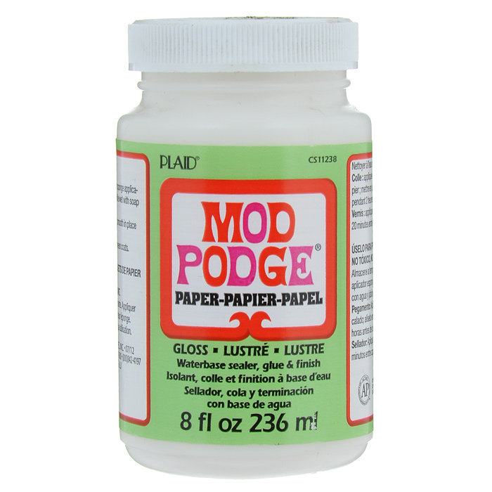Клей для декупажа Plaid Mod Podge, глянцевый, для бумаги, 236 млPLD-CS11238 Клей для декупажа Plaid Mod Podge, глянцевый, для бумаги, 236 млPLD-CS11238Клей для декупажа Plaid Mod Podge имеет оригинальную формулу, соединяя свойства клея, герметика и лака. Прекрасно подходит для скрапбукинга, при изготовлении открыток и т.п. Перед использованием клей необходимо аккуратно перемешать, наносить кистью или спонжем. Клей быстро сохнет (5-20 мин), становится прозрачным при высыхании, имеет глянцевый вид. До высыхания клей смывается водой с мылом. Не токсичен, на водной основе, не содержит кислот, архивное качество.