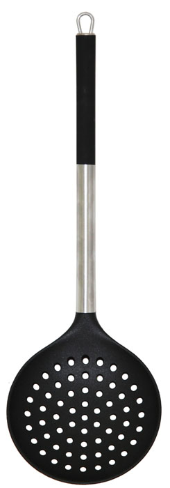 Шумовка Borner Ideal, длина 34,5 см860933 Шумовка Borner Ideal, длина 34,5 см860933Шумовка Borner Ideal изготовлена из пластика и нержавеющей стали с прорезями для слива воды. Идеально подходит для хозяек, которые варят холодцы, заливное и бульоны, и знают что такое снимать пену с закипевшего бульона и вынимать уже готовый продукт из кипящей жидкости. Большое количество отверстий позволяет хорошо пропускать жидкость. Для удобства хранения на кухне шумовка подвешивается за ручку на вешалку для кухонных аксессуаров. Удобная прорезиненная ручка не позволит выскользнуть ей из руки. Практичная и удобная шумовка Borner займет достойное место среди аксессуаров на вашей кухне. Длина: 34,5 см. Диаметр рабочей поверхности: 11,2 см.
