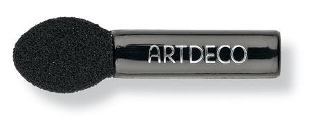ARTDECO Аппликатор для теней Duo6017 ARTDECO Аппликатор для теней Duo6017Подходит для двойной и трио коробок.Для многоразового использования. Можно мыть. Товар сертифицирован.