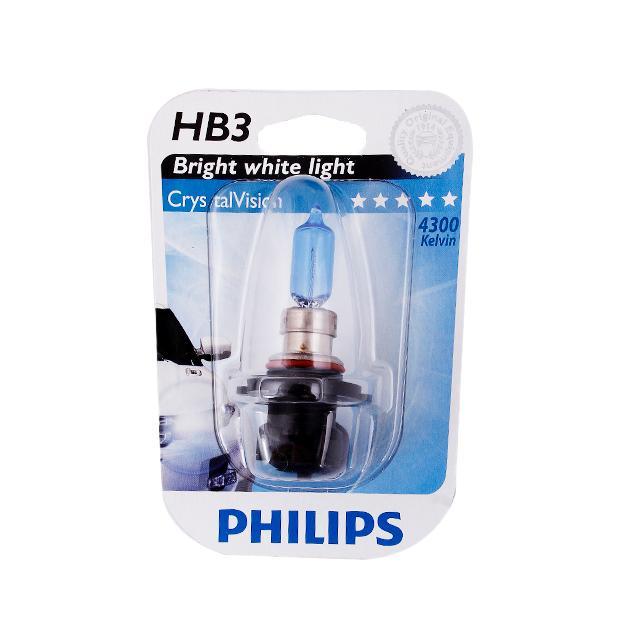 Лампа автомобильная галогенная Philips CrystalVision, для фар, цоколь HB3 (P20d), 12V, 65W9005CVB1 (бл.) Лампа автомобильная галогенная Philips CrystalVision, для фар, цоколь HB3 (P20d), 12V, 65W9005CVB1 (бл.)Автомобильная галогенная лампа Philips CrystalVision произведена из запатентованного кварцевого стекла с УФ-фильтром Philips Quartz Glass. Кварцевое стекло Philips с УФ фильтром в отличие от обычного твердого стекла выдерживает гораздо большее давление смеси газов внутри колбы, что препятствует быстрому испарению вольфрама с нити накаливания. Кварцевое стекло выдерживает большой перепад температур, при попадании влаги на работающую лампу изделие не взрывается и продолжает работать. Лампы Philips CrystalVision имеют мощный белый свет с цветовой температурой 4300К. Разработаны для водителей, которым необходимо яркое освещение на дороге и важен индивидуальный стиль. Автомобильные галогенные лампы Philips удовлетворят все нужды автомобилистов: дальний свет, ближний свет, передние противотуманные фары, передние и боковые указатели поворота, задние указатели поворота, стоп-сигналы, фонари заднего хода, задние противотуманные фонари, освещение номерного знака, задние габаритные/стояночные фонари, освещение салона.