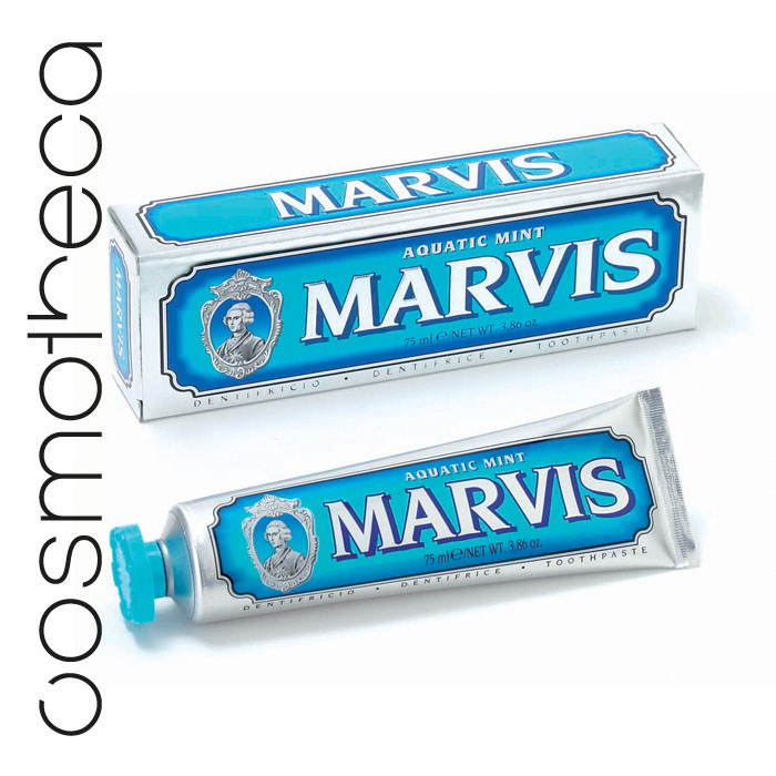 Marvis Зубная паста Cвежая Мята 75 мл411082 Marvis Зубная паста Cвежая Мята 75 мл411082Зубная паста Cвежая Мята с деликатным мятным вкусом освежает дыхание в течение всего дня, предотвращая разрушение зубов, удаляет камень и зубной налет, мягко полируя зубы, не повреждая эмаль.