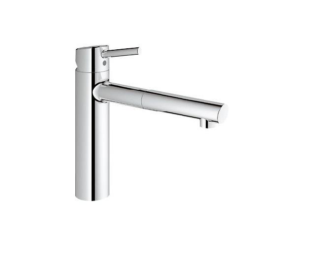 Смеситель для кухни GROHE Concetto new с выдвижным изливом (31129001)4005176886744 Смеситель для кухни GROHE Concetto new с выдвижным изливом (31129001)4005176886744Смеситель для кухни: с выдвижной лейкой, обеспечивающей максимальный охват рабочего пространства Этот кухонный смеситель из коллекции GROHE Concetto представляет собой идеальное сочетание функциональной комфортности и привлекательного дизайна. Его лаконичное конструктивное решение подчеркивается сияющим хромированным покрытием GROHE StarLight. Излив средней высоты с механизмом плавного вращения в радиусе 100° обеспечивает высокий уровень комфорта при пользовании смесителем. Ограниченный радиус вращения излива предотвращает его удары о ближайшие шкафы или стены. Еще одна полезная особенность данной модели – удобная выдвижная лейка, идеально приспособленная для ополаскивания кастрюль и сковород, а также поддержания чаши мойки в чистоте. В конструкции картриджа применяется технология GROHE SilkMove, которая обеспечивает точное, плавное и свободное управление напором и температурой воды. Одним словом, данный модель смесителя представляет собой идеальную комбинацию преимуществ.Особенности:Монтаж на одно отверстие GROHE SilkMove керамический картридж 35 мм GROHE StarLight хромированная поверхностьРегулировка расхода воды Поворотный трубкообразный излив С возвратной пружиной Гибкая подводка Система быстрого монтажа С защитой от обратного потока Средний излив Поворотный литой излив Зона поворота излива 100° Выдвижной излив с аэраторомВидео по установке является исключительно информационным. Установка должна проводиться профессионалами!