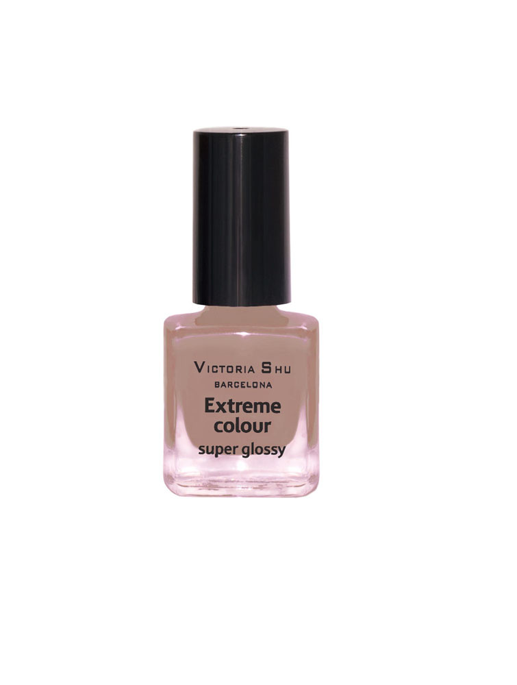 Victoria Shu Лак для ногтей Extreme Colour, тон № 246, 6 мл597V15179 Victoria Shu Лак для ногтей Extreme Colour, тон № 246, 6 мл597V15179EXTREME COLOUR от VICTORIA SHU – это 35 ярких, смелых, соблазнительных оттенков. Модный тренд – матовая, насыщенная текстура. Любые цвета – на любой вкус, от нежных пастельных, интенсивных супермодных оранжевых, лиловых и оттенков фуксии до сенсационных красного и черного.
