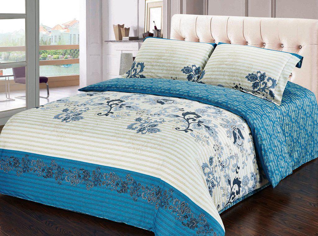 Комплект белья Soft Line, 2-спальный, наволочки 50х70, цвет: белый, голубой. 1019910199 Комплект белья Soft Line, 2-спальный, наволочки 50х70, цвет: белый, голубой. 1019910199Комплект белья Soft Line, выполненный из сатина (100% хлопок), состоит из пододеяльника, простыни и двух наволочек. Изделия оформлены ярким принтом. Постельное белье из сатина очень прочное и долговечное. Такой комплект выдержит многократное количество стирок, а яркие цвета не начнут тускнеть очень продолжительное время. Сатин практически не мнется, не электризуется, великолепно впитывает влагу и отлично вентилируется.