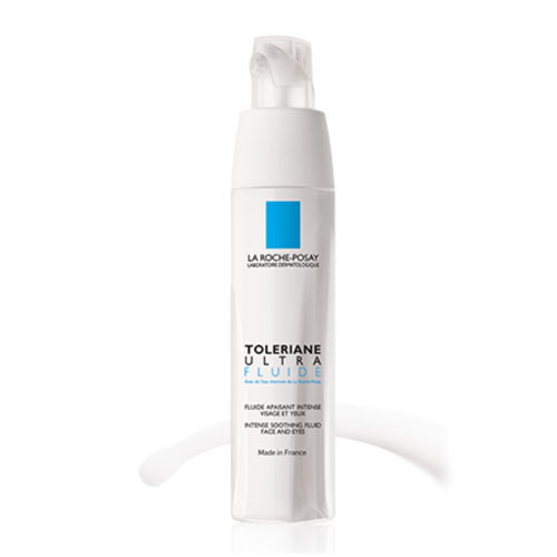 La Roche-Posay Флюид для лица Toleriane Ультра 40 млM8564300 La Roche-Posay Флюид для лица Toleriane Ультра 40 млM8564300Флюид Толеран Ультра снижает реактивность кожи и дарит ощущение комфорта. Уникальная формула содержит Нейросенсин-молекулу, которая уменьшает раздражение и успокаивает кожу, и Термальную воду La Roche-Posay- природный компонент, обладающий смягчающим и защитным действием. Герметичная упаковка нового поколения позволила создать средство с минимальным числом компонентов, избегая добавления консервантов и парабенов. Специальная герметичная капсула внутри флакона препятствует контакту с внешней средой, проникновению бактерий, а также позволяет использовать средство практически на 100%,без остатка.