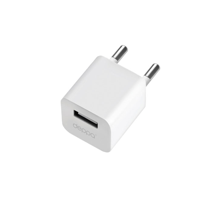 Deppa Ultra One 1А, White сетевое зарядное устройство11301 Deppa Ultra One 1А, White сетевое зарядное устройство11301Зарядное устройство Deppa Ultra One предназначено для заряда батареи мобильных телефонов, смартфонов и других цифровых устройств через USB от сети переменного тока.