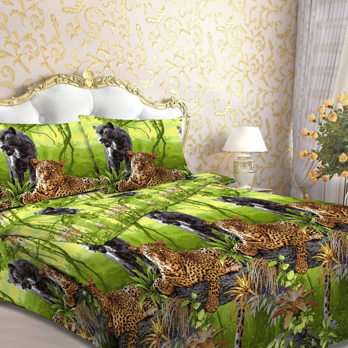 Комплект белья Letto, 2-спальный, наволочки 70х70, цвет: зеленый. B17-4B17-4 Комплект белья Letto, 2-спальный, наволочки 70х70, цвет: зеленый. B17-4B17-4Серия «Традиция» от Letto – это возможность купить оптом недорогое постельное белье, выполненной из классической российской бязи, знакомой многим домохозяйка. Не смотря на то, что на смену бязи пришли более комфортные ткани для постельного белья, такие как сатин и перкаль, бязь продолжает оставаться одним из самых востребованных продуктов на текстильном рынке России, благодаря своим потребительским свойствам и доступной цене. Для производства серии «Традиция» используется российская бязь, плотностью 125гр/м, с применением устойчивых импортных красителей и печати с новомодным эффектом 3D. Коллекция отшивается в традиционных размерах 1.5-cп, 2,0–сп. и евро размере с нав-ками 70*70.