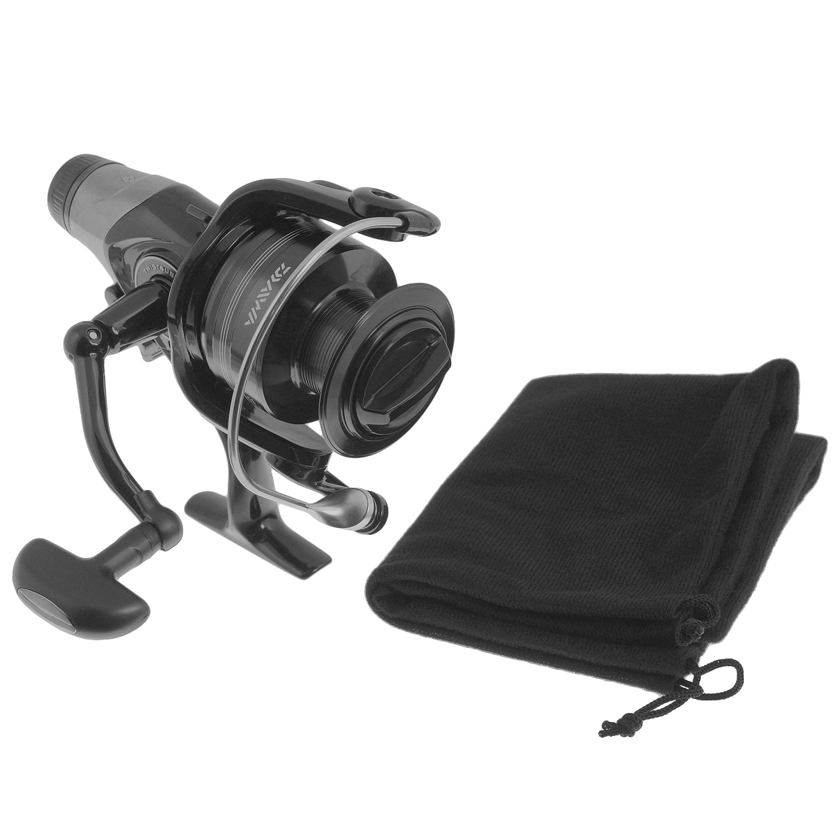 Катушка безынерционная Daiwa Black Widow BR 3500A, цвет: черный41642 Катушка безынерционная Daiwa Black Widow BR 3500A, цвет: черный41642Серия BLACK WIDOW теперь представлена не только в серии популярных удилищ, но и в новой линии катушек с бейтранером. Точная регулировка механизма бейтранера позволяет значительно расширить сферу использования катушек. Вы можете с успехом ловить как карпа, так и угря и судака. Катушка Daiwa Black Widow BR 3500A создана по высоким японским производственным стандартам и отличается великолепным соотношением цены и качества. Механизм BitenRun.TWIST BUSTER - противозакручиватель лески с покрытием твердым хромом и нитридом титана, защищенныйбамперным элементом.AIR BAIL - трубчатая (полая), но супер прочная и легкая дужка особой конструкции, которая предотвращает закручивание лески.INFINITE ANTI-REVERSE - система мгновенного стопора обратного хода ротора. В основе лежит роликовыйподшипник, предотвращающий обратное вращение (блокировка по принципу обгонной муфты).Вес катушки: 468 г.Емкость шпули: 0,28 мм - 250 м, 0,3 мм - 220 м, 0,32 мм - 200 м.Намотка за оборот ручки: 79 см.