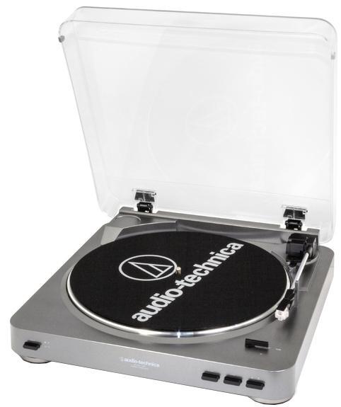 Audio-Technica AT-LP60 USB виниловый проигрыватель15116961 Audio-Technica AT-LP60 USB виниловый проигрыватель15116961Проигрыватель виниловых дисков Audio-Technica AT-LP60 USB имеет полностью автоматическую конструкцию и пассиковый привод. Вертушка оснащена двигателем постоянного тока с электронным управлением и обеспечивает две скорости вращения диска - 33,1/3 и 45 оборотов в минуту. Опорный диск Audio-Technica AT-LP60 USB изготовлен из алюминия и имеет нестабильность вращения менее 0,25%, что является очень неплохим показателем для модели начального уровня. Аппарат оснащен встроенным фонокорректором, сигнал с которого можно подавать непосредственно на линейный вход интегральных усилителей или ресиверов. При желании цепь фонокорректор можно отключить (например, при наличии качественного внешнего компонента). Проигрыватель укомплектован тонармом с уже установленным фирменным MM-звукоснимателем Dual Magnet. Головка имеет сменную алмазную иглу (ATN3600L), что значительно упрощает обслуживание проигрывателя. Главной особенностью данной модели являются встроенный АЦП и USB-разъем, через который цифровой аудиопоток можно подать на ПК (Mac или PC) для преобразования в музыкальный файл. Преобразование производится с параметрами 16 бит / 44,1 кГц (или 48 кГц), что обеспечивает хорошее качество звука, а для работы с проигрывателем на компьютере должно быть установлено специальное ПО, например, Audacity. Диск с последним, как и USB-кабель, поставляются в комплекте с проигрывателем. Благодаря полностью автоматизированному механизму, демпфированному микролифту тонарма, пылезащитной крышке и электронному управлению проигрыватель Audio-Technica AT-LP60 USB надежен и прост в работе. Аналоговый кабель в данной модели несъемный, и оснащен разъемами RCA. Однако вертушку можно подключить и к внешнему аудиоустройству через гнездо mini-jack благодаря прилагаемому переходнику. Audio-Technica AT-LP60 USB является хорошим решением для меломанов, желающих перевести свою фонотеку в цифровую форму, но в то же время отлично подходит для прослушивания пластинок через любую аудиосистему.
