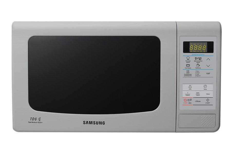 Samsung ME-83KRS-3 СВЧ-печьME83KRS-3/BW Samsung ME-83KRS-3 СВЧ-печьME83KRS-3/BWБольшинство покупателей хочет, чтобы их микроволновая печь обладала большой вместительностью, но в то же время была компактной. По высоте и ширине данная модель не отличается от 20-литровой, глубина печи увеличилась всего на 12 мм, за счет чего внутренний объем стал на 3 литра больше. Расширилась и полезная площадь камеры: теперь в печи могут с легкостью уместиться блюда до 388 мм в диаметре. Во всех микроволновых печах Samsung, используется БИОкерамическое покрытие камеры. Этот материал экологически безопасен, его легко очищать от загрязнений. Он в 10 раз более устойчив к царапинам, чем, например, нержавеющая сталь. Покрытие прочное и гладкое, на нем почти не остается нагара. БИОкерамика обладает низкой теплопроводностью, это сокращает время приготовления и уменьшает теплопотери. Кроме того, БИОкерамическое покрытие обладает еще одним полезным свойством - материал препятствует размножению бактерий на 99,9%, что доказано исследованиями Лаборатории Хоэнштейн, Германия. Инженеры компании Samsung постоянно совершенствуют и улучшают рабочие характеристики своей продукции, используя для этого самые новейшие технологии. Наша уникальная система тройного распределения микроволн (Triple Distribution System) обеспечивает равномерный прогрев продуктов, начиная от пиццы и заканчивая нагревом стакана молока. Пользуясь нашими микроволновыми печами, вы оцените удобство и комфорт процесса приготовления самых разнообразных блюд.